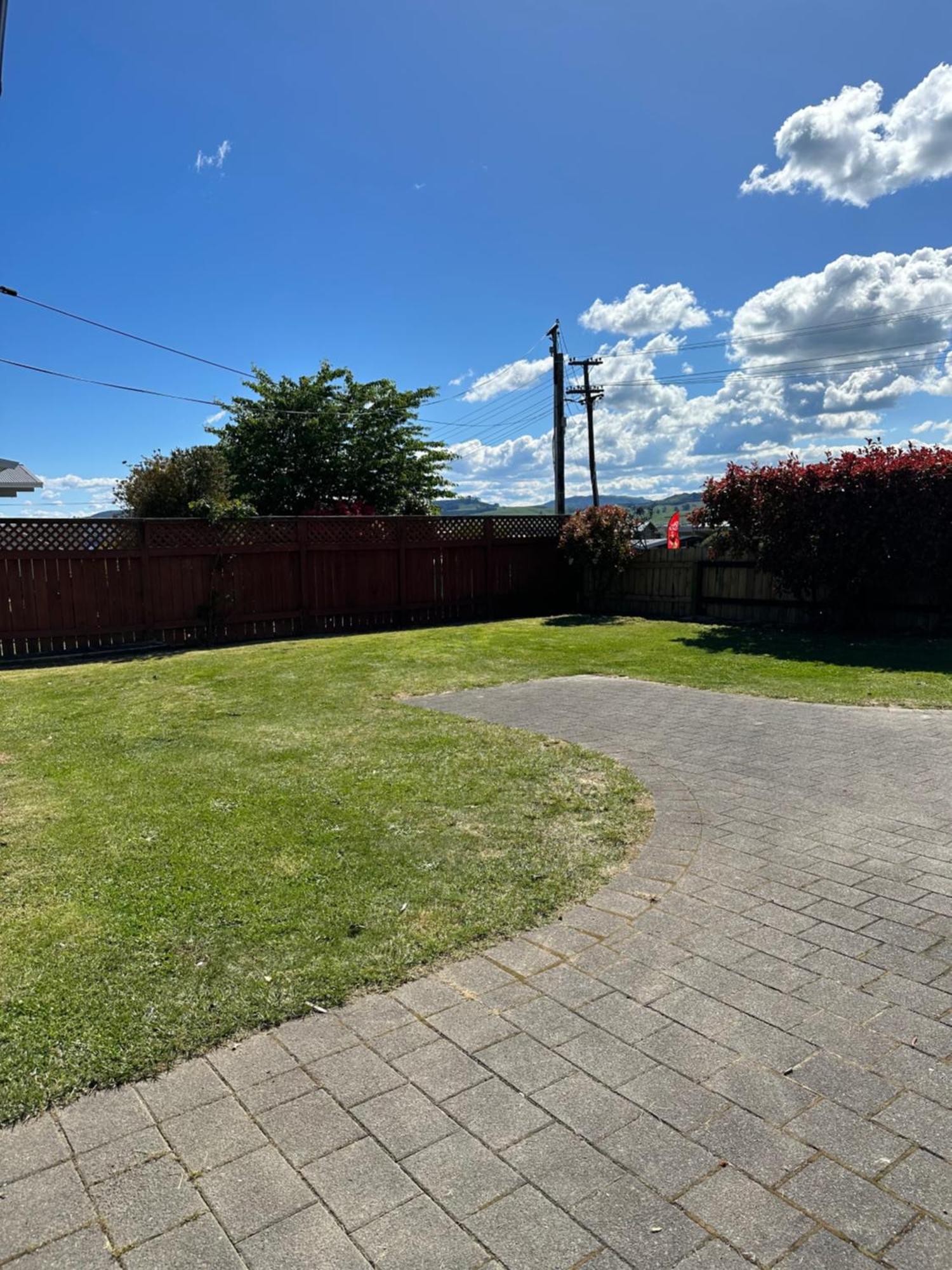 Hilltop Cottage Taupo Bagian luar foto